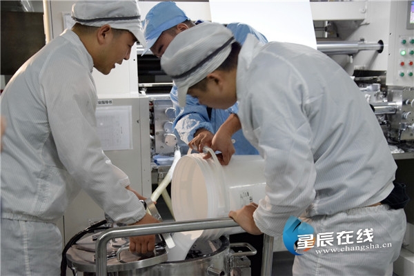汽車動力隔膜項目入場8個月即投產(chǎn) 2019年底將達10億產(chǎn)值