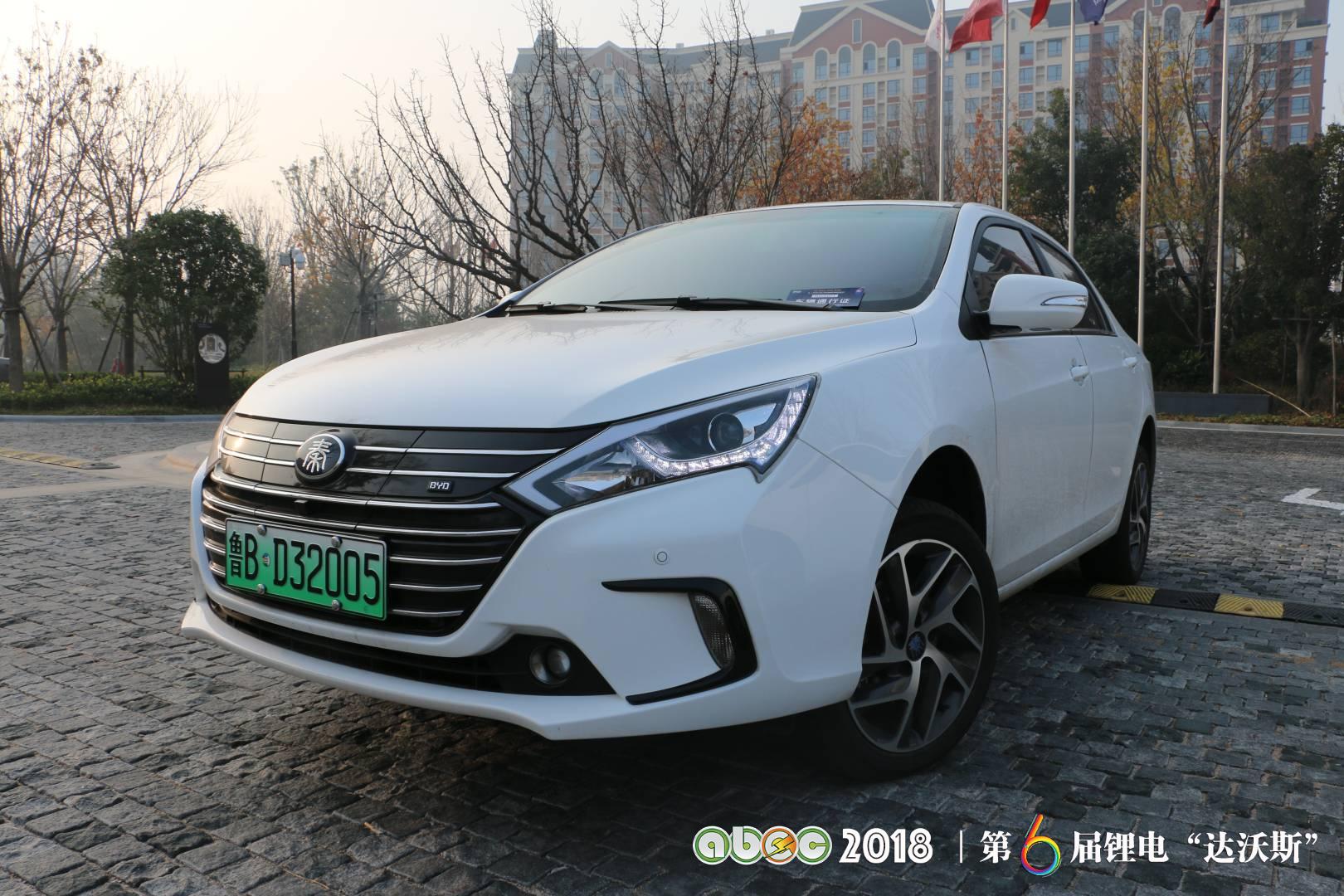 比亞迪助力ABEC2018|鋰電“達(dá)沃斯”組委會(huì)圓滿(mǎn)完成接送嘉賓任務(wù)