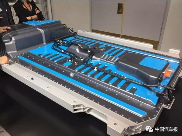 戴姆勒拋出1560億元電池采購計(jì)劃 德國車企誰更壕? 戴姆勒拋出1560億元電池采購計(jì)劃 德國車企誰更壕?