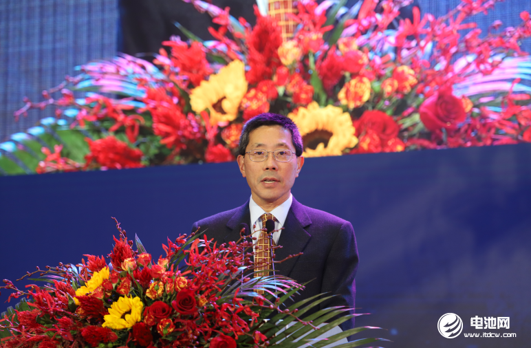 美國工程院院士、臺灣中央研究院院士、麻省理工學院教授蔣業明