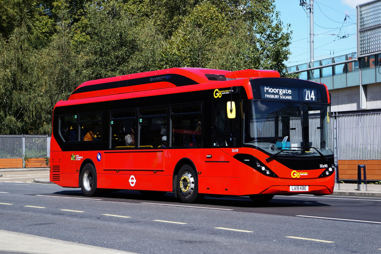 BYD ADL Enviro200EV純電動大巴 圖片來源：企業供圖