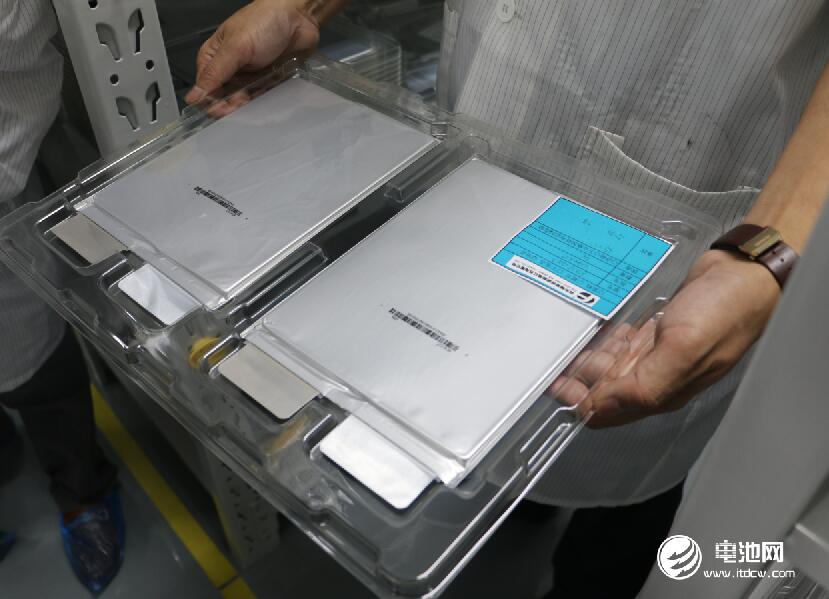政策企業多方發力 破解蓄電池回收難題
