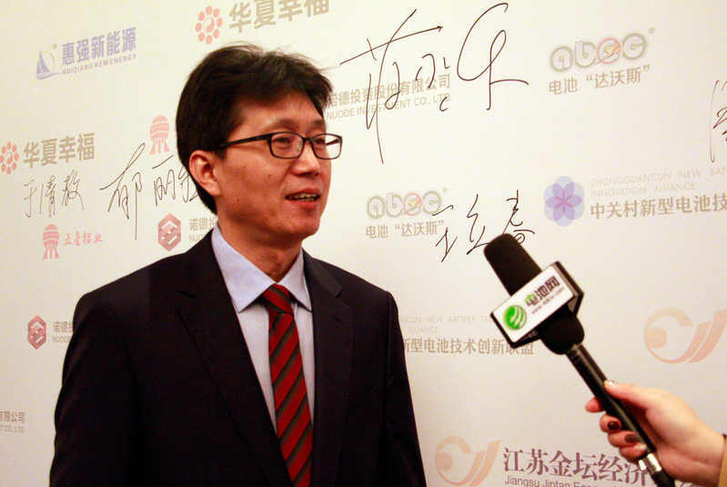 聯(lián)合新能源汽車有限公司董事長(zhǎng)、創(chuàng)始人劉同鑫 聯(lián)合新能源汽車有限公司董事長(zhǎng)、創(chuàng)始人劉同鑫