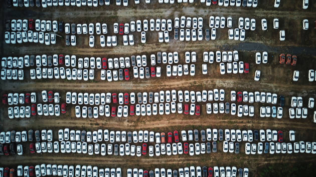 疫情致歐洲汽車業(yè)停擺 中國車企借機(jī)“反超”？