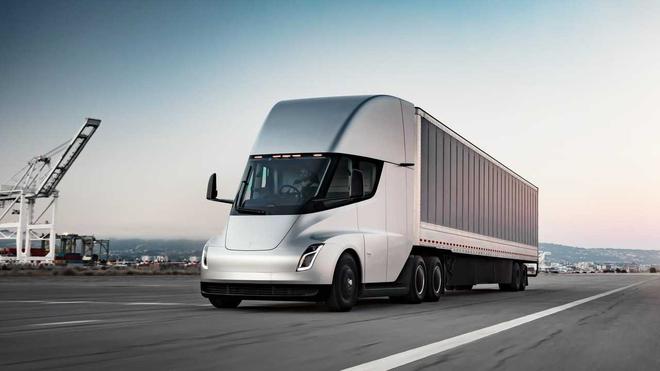 特斯拉研發可續航1000公里電池 或在歐洲推出小型EV甚至掀背車 特斯拉研發可續航1000公里電池 或在歐洲推出小型EV甚至掀背車