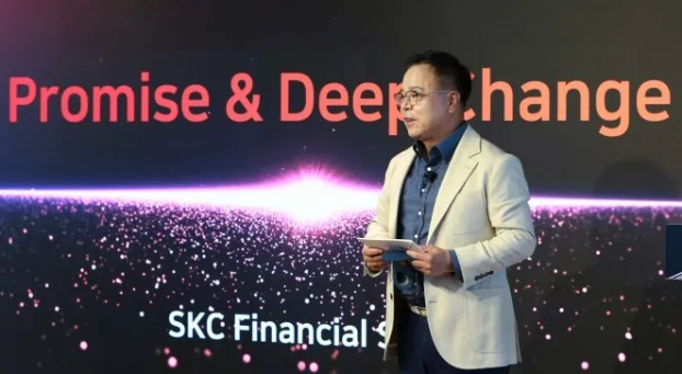 SKC社長(zhǎng)李完在  圖片來(lái)源：SKC
