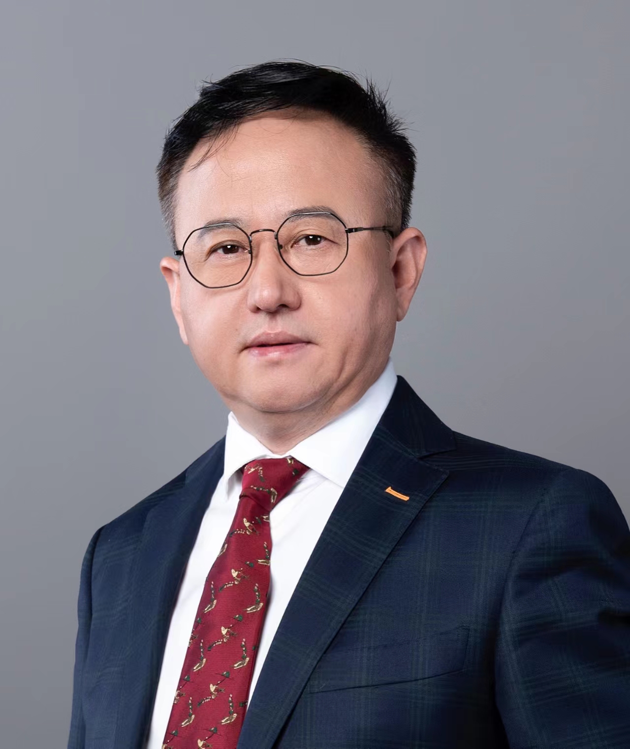 上海高納實業(yè)有限公司 董事長 高瑋