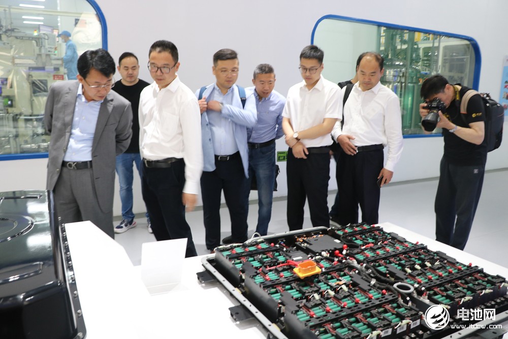 天能股份擬收購天能帥福得剩余40%股份 鋰電業(yè)務轉(zhuǎn)向儲能領域