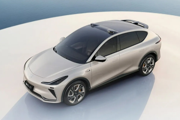 寧德時(shí)代等入股！智己汽車注冊(cè)資本增至約137.7億元